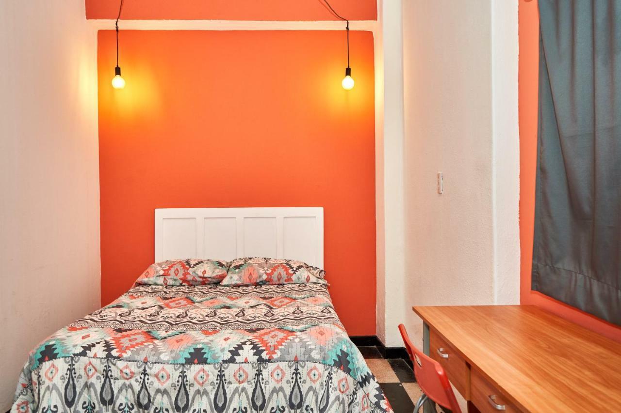 Hostal Americana Guadalajara Zewnętrze zdjęcie
