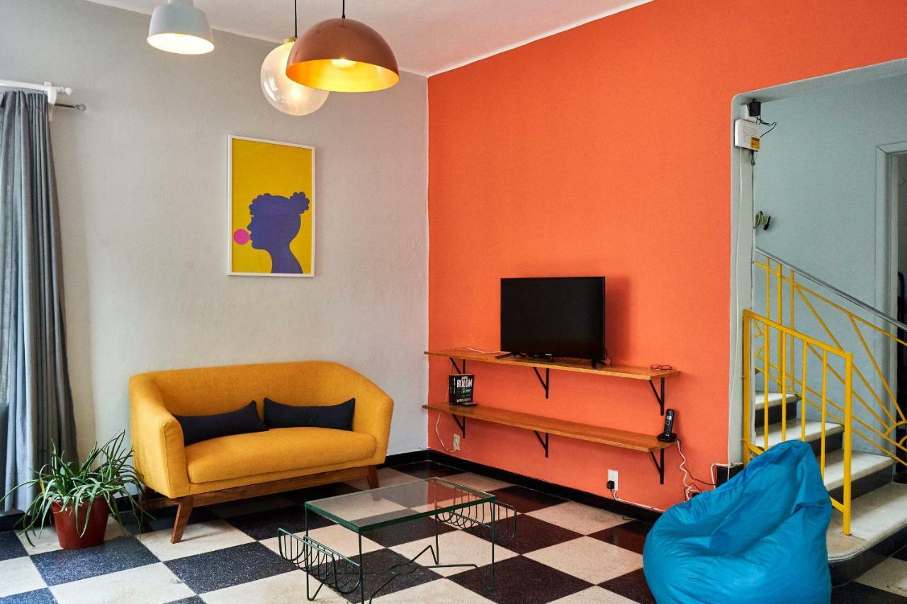 Hostal Americana Guadalajara Zewnętrze zdjęcie