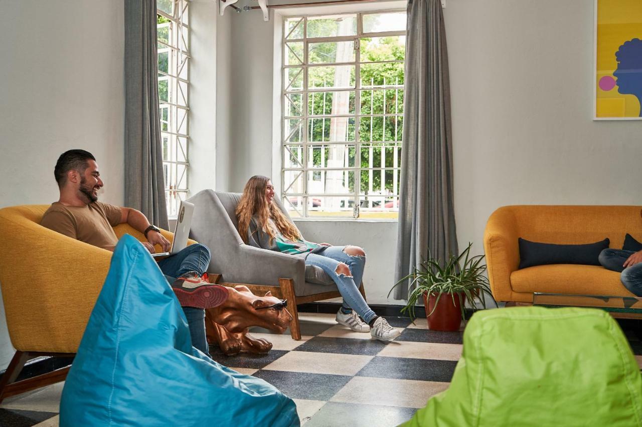 Hostal Americana Guadalajara Zewnętrze zdjęcie